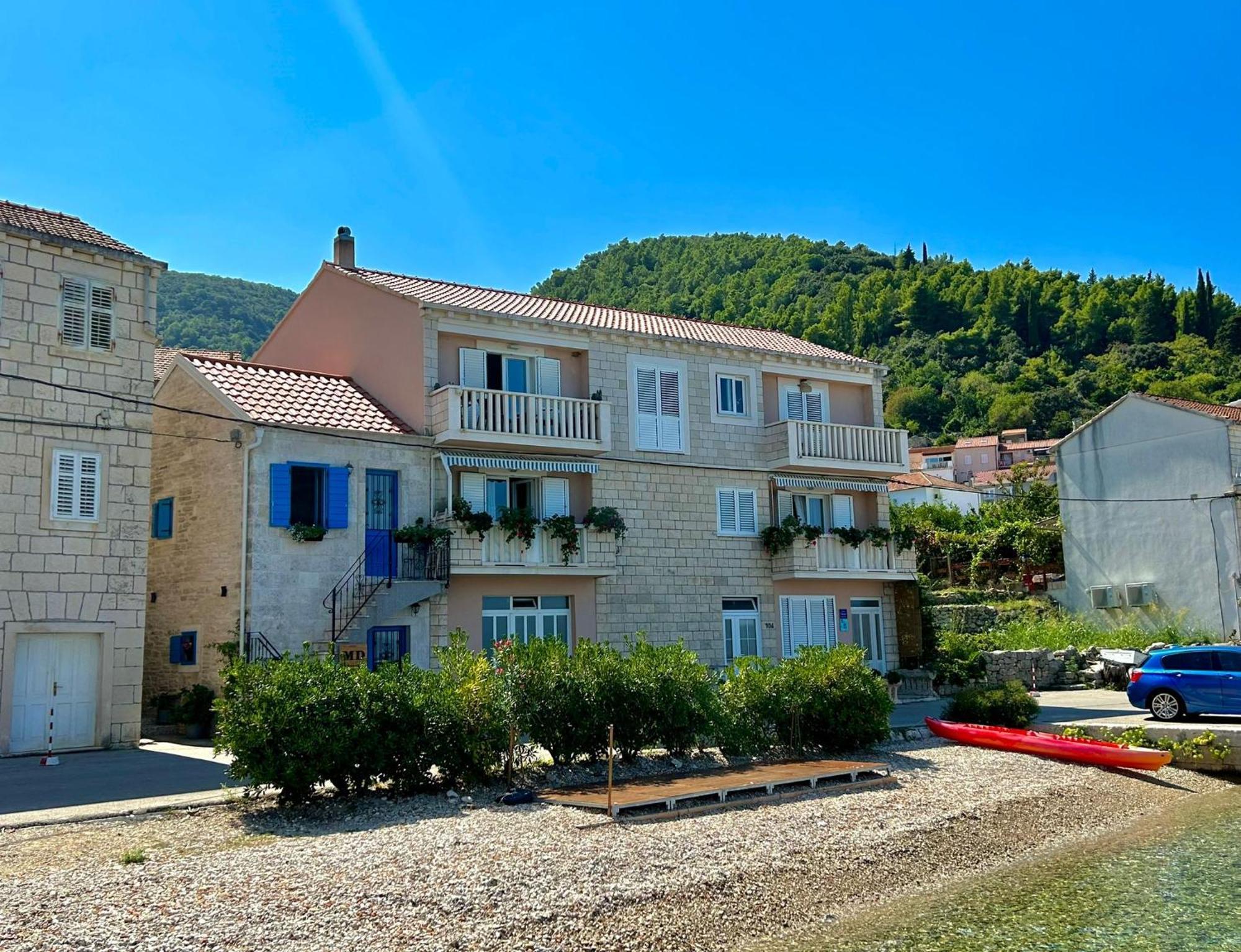 Korta Apartment